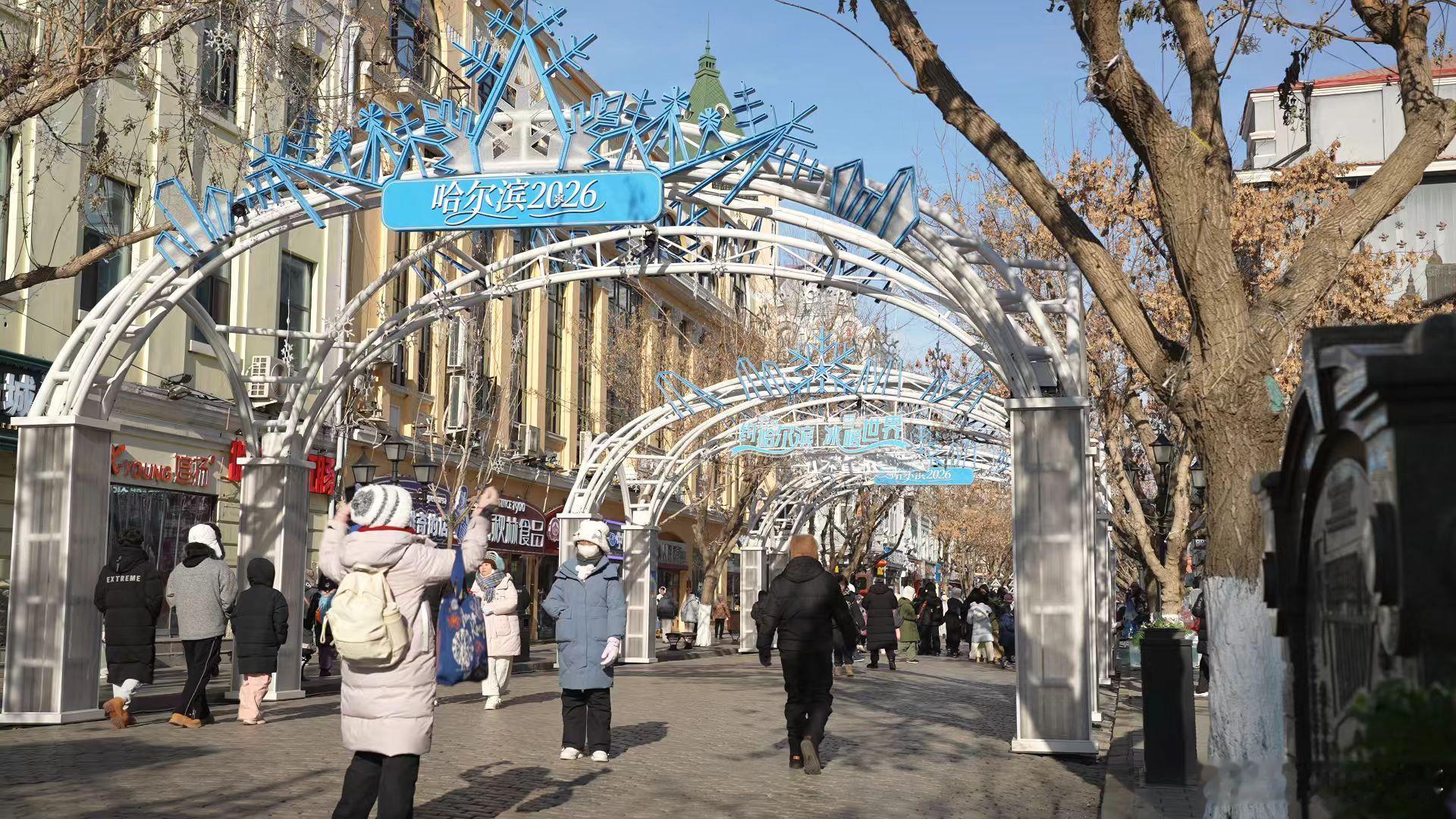 33岁女子年送30万公斤包裹 在2026年快递业务量逼近2000亿件的行业背景下