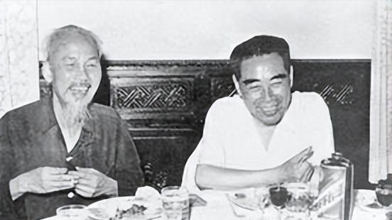 1973年，越南总理范文同秘密访华，向中国提出了一项相当大胆的请求：81亿无偿援