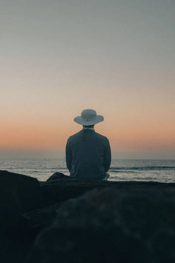 人生八大真相，还真有道理：1.消费主义的尽头，就是断舍离。2.医美、养生的尽头，
