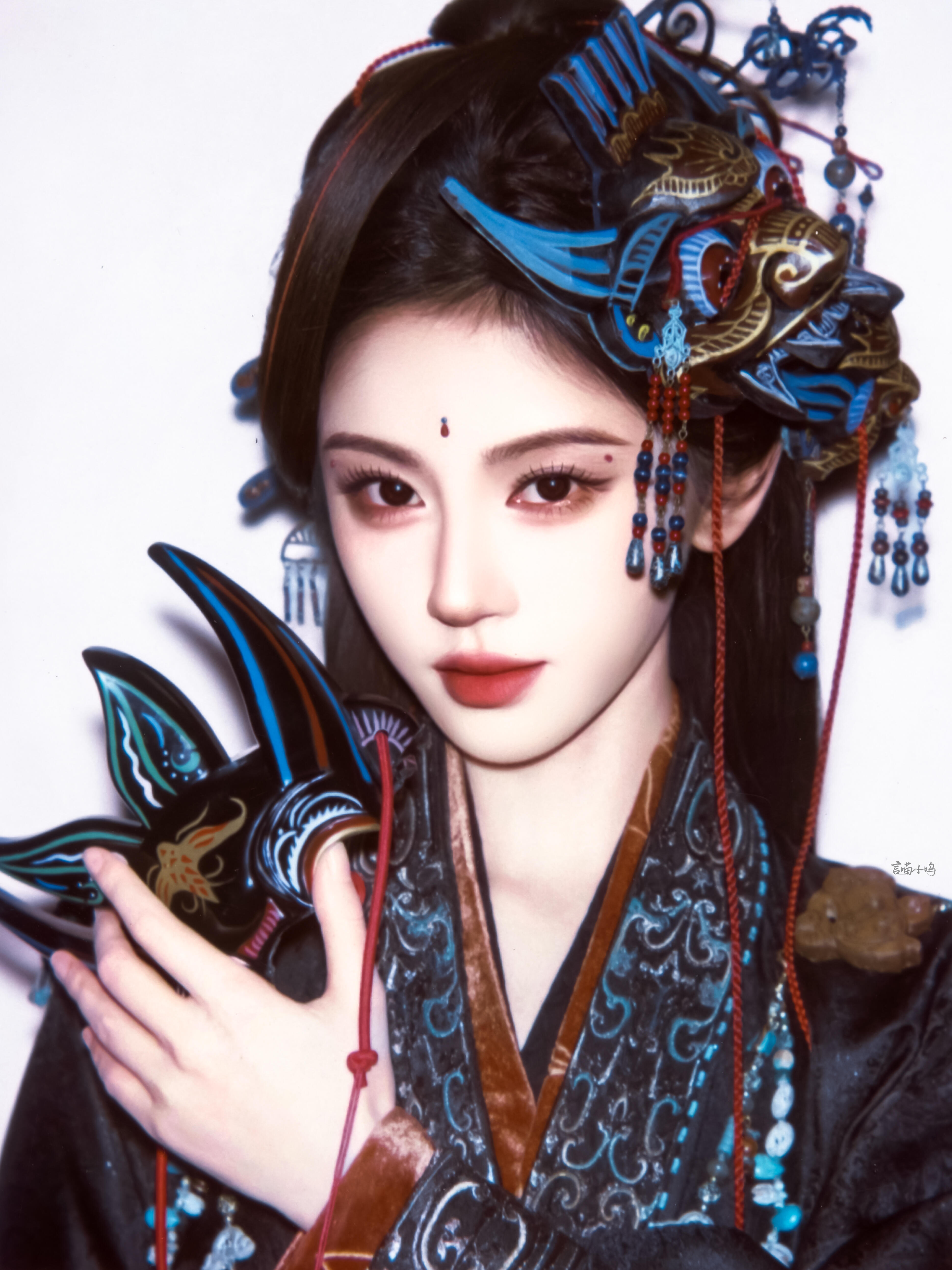 天呐，这组居然是撕拉片，还以为是画的，太漂亮了 鲨川川认证鞠婧祎是撕拉片的神
