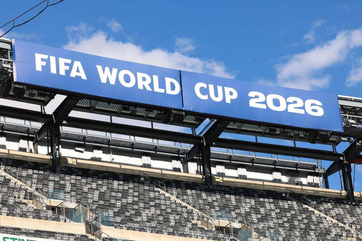 【消息人士：国际足联将保证伊朗参赛世界杯】据消息人士透露，国际足联秘书长马蒂亚斯