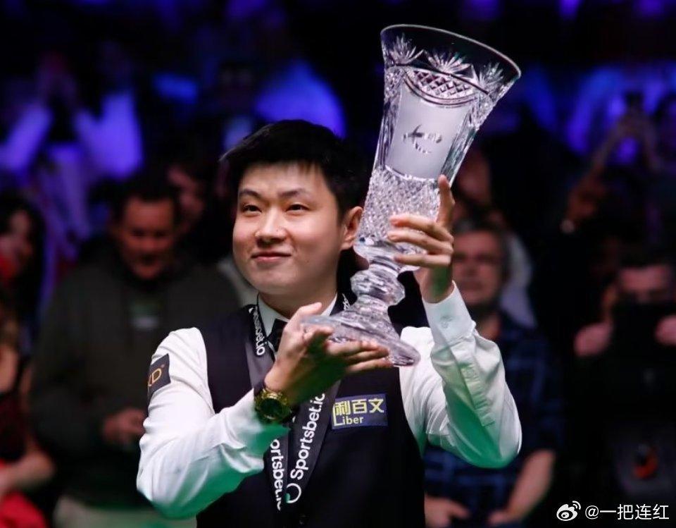 世界冠军赵心童在特尔福德举行的赛博球员锦标赛决赛中，以10-7击败了四届克鲁斯堡