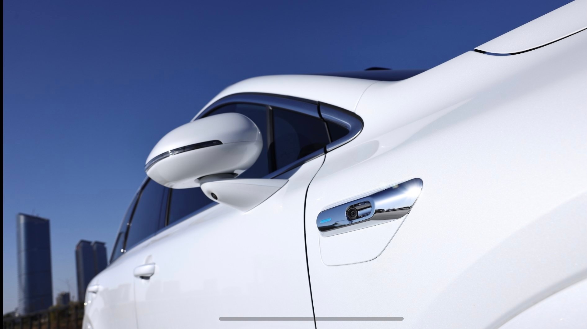 油价要破9元了我要买一辆纯电车，为什么，不是因为油价，是因为北京限号，明天我又限