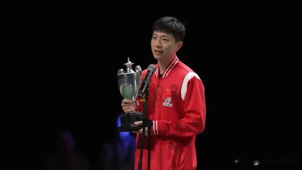 国际乒联百年认证，马龙加冕乒乓GOAT实至名归
 
国际乒联迎来成立百年之际，重