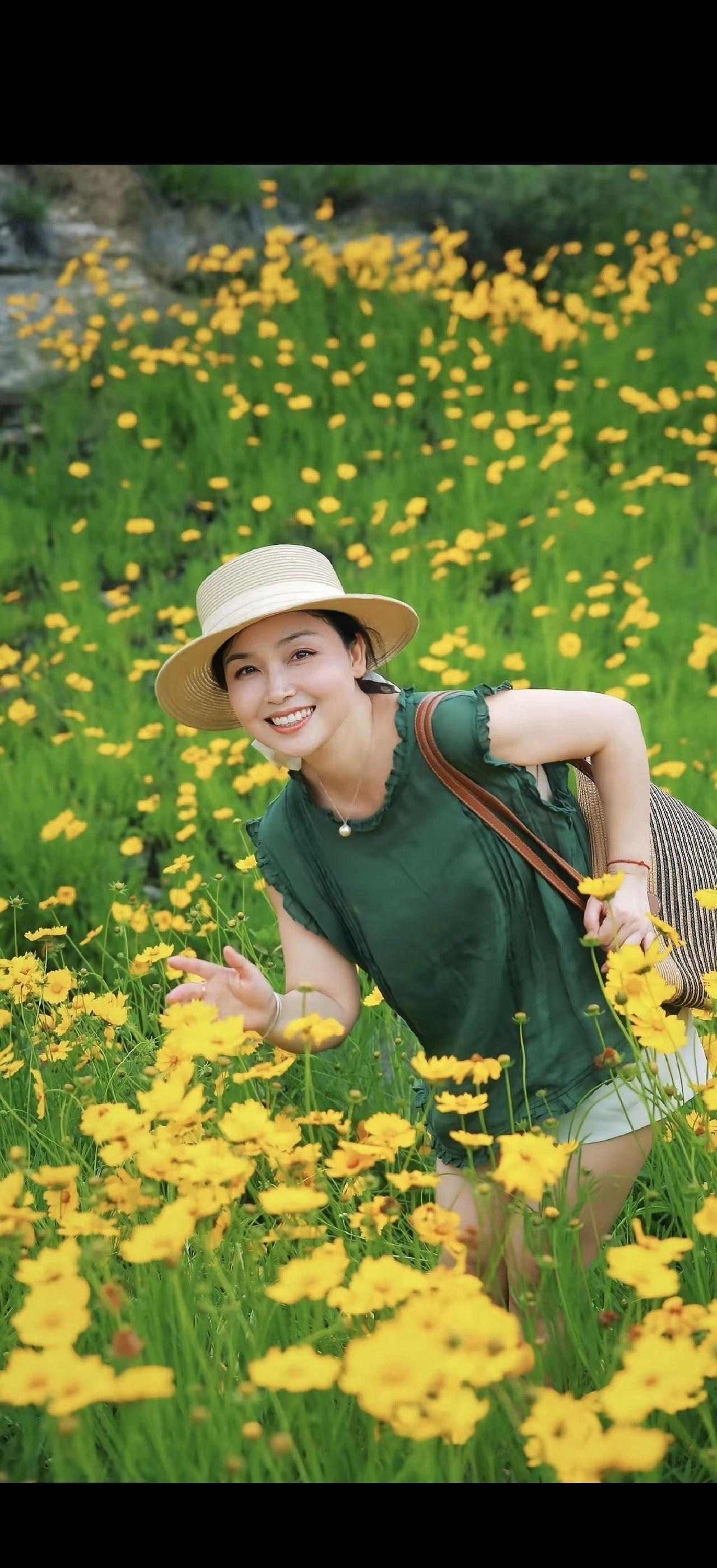 美好时光，莫失莫忘，仙寿恒昌。不离不弃，芳龄永继。