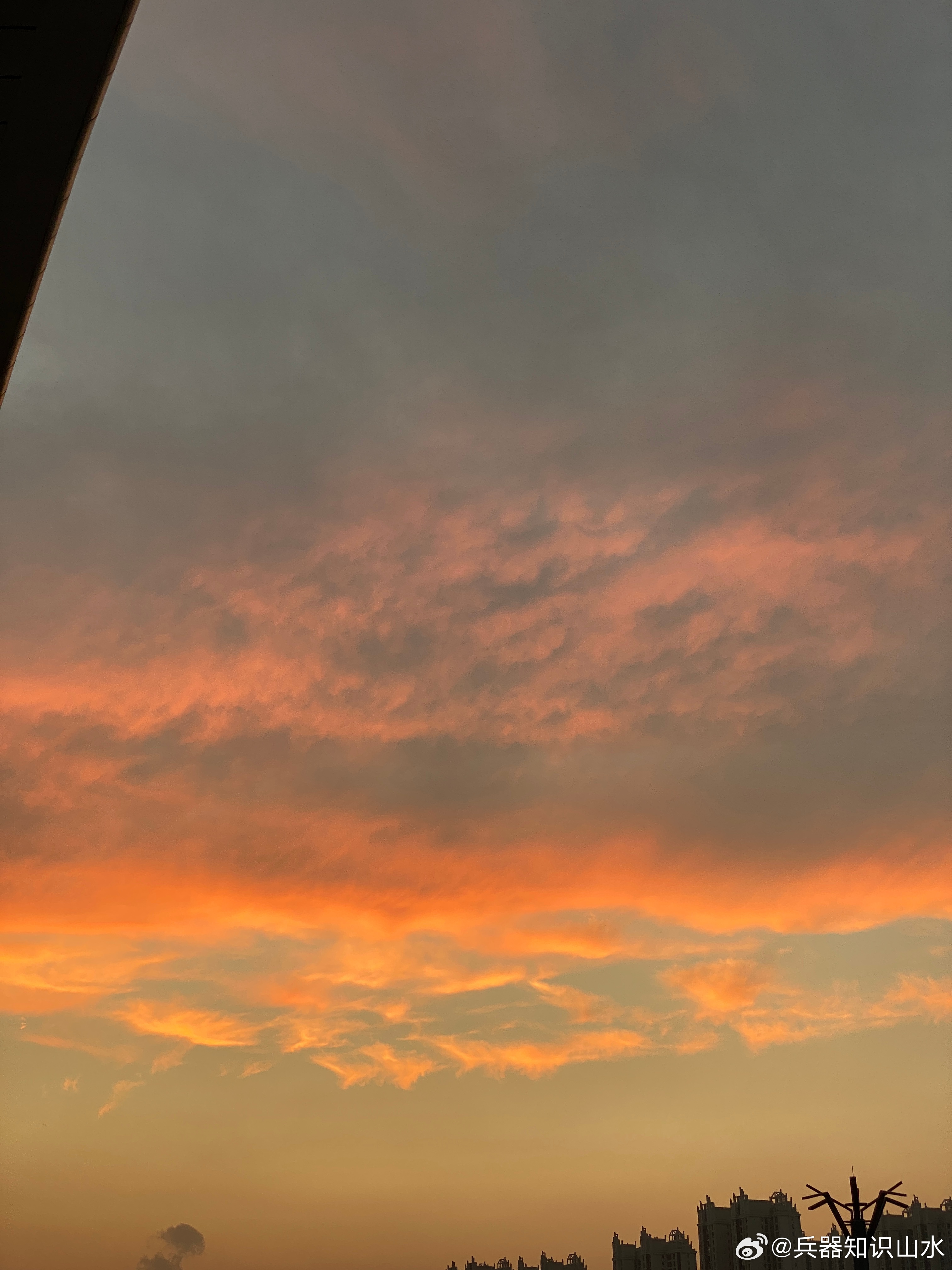 塞外晚霞 ​​​