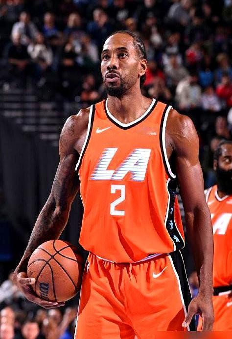 快船伦纳德合同遭联盟调查！
 

2024年伦纳德签了三年1.5亿合同，本来是帮