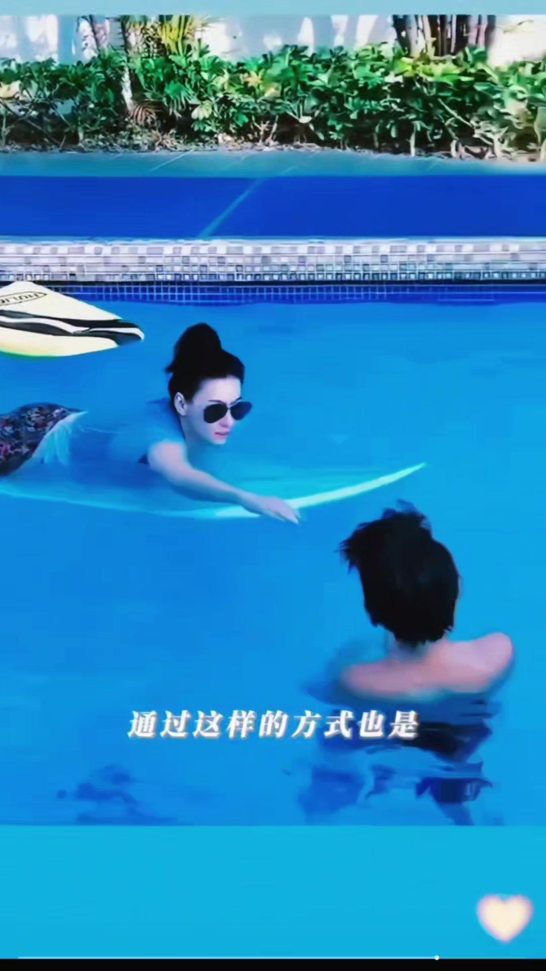 以前总想反复给孩子解释做事的方法，浪费了很多个人时间。后来我找到一个聪明的办法，