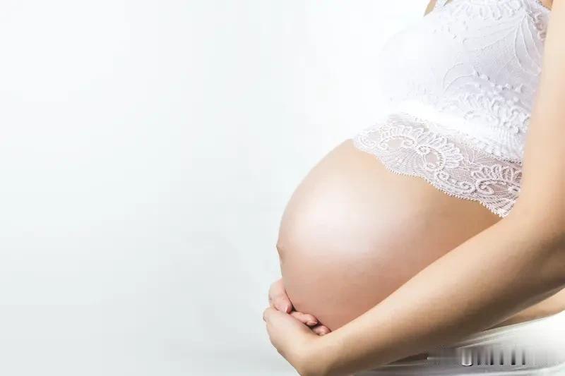 另外，有些女性本身月经周期并不规律，其排卵时间也难以准确预测。对于这类女性而言，