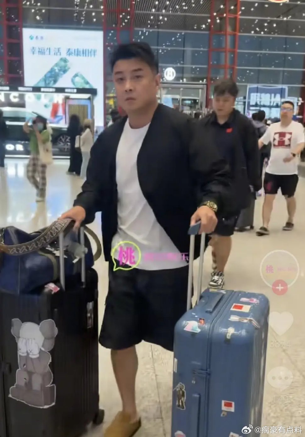 梁靖崑退出WTT美国大满贯梁靖崑还真的退赛了呢。就说昨晚国乒从北京出发时，没有看
