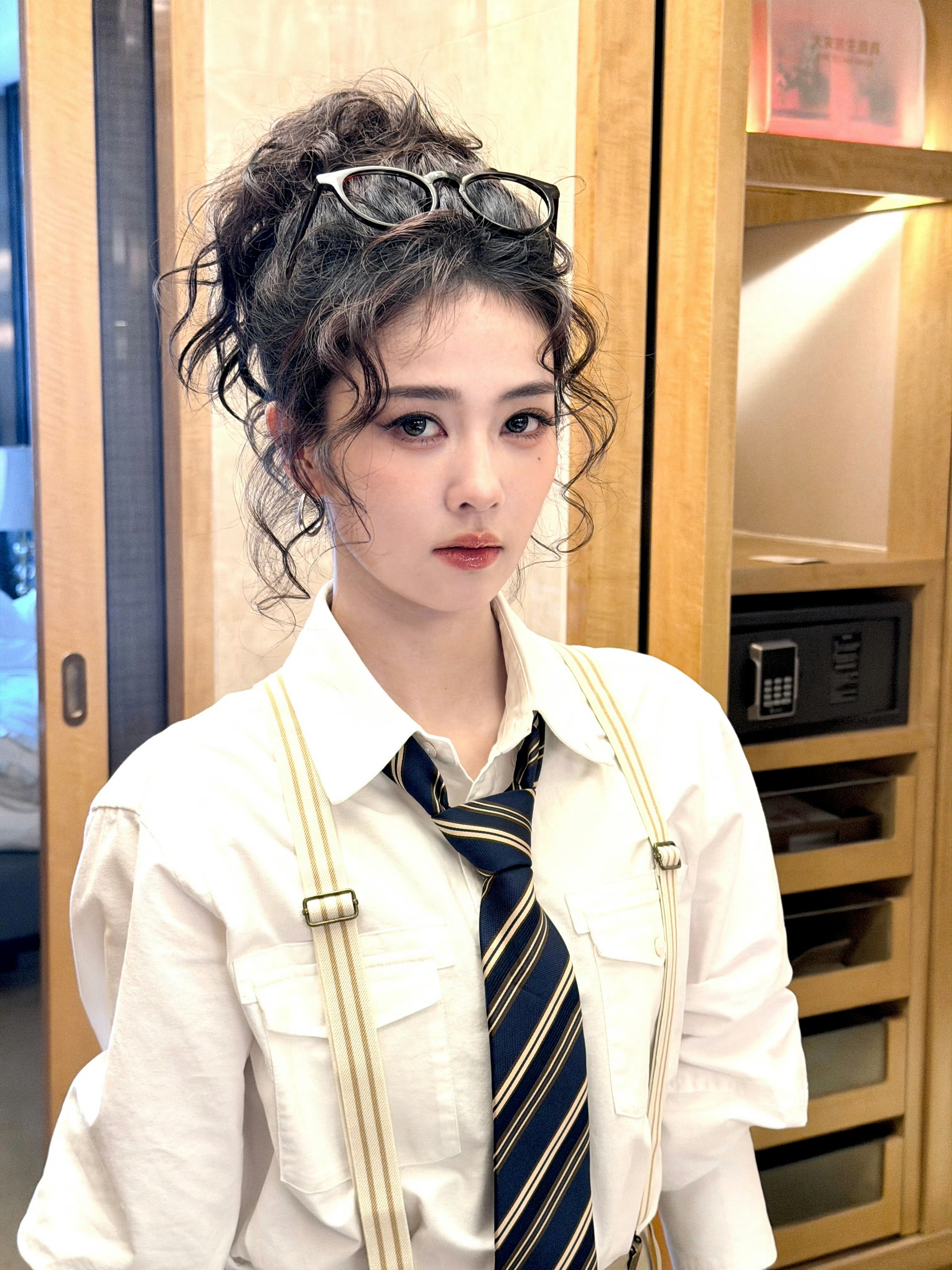 白鹿小卷毛CoolGirl白鹿卷毛高马尾 美成啥样了 白鹿