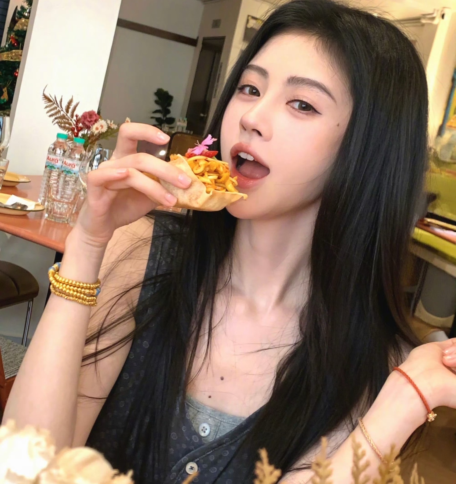 鞠婧祎  jjy鞠婧祎来战 jjy鞠婧祎阿黛 今天发现一个岛 叫为你神魂颠倒˃̶