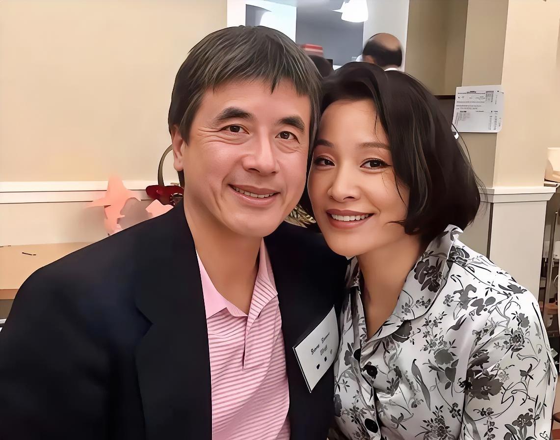 谁能想到！这位低调的美籍画家陈川，竟是陈冲亲哥哥。早年任职上海交大美术老师，后来
