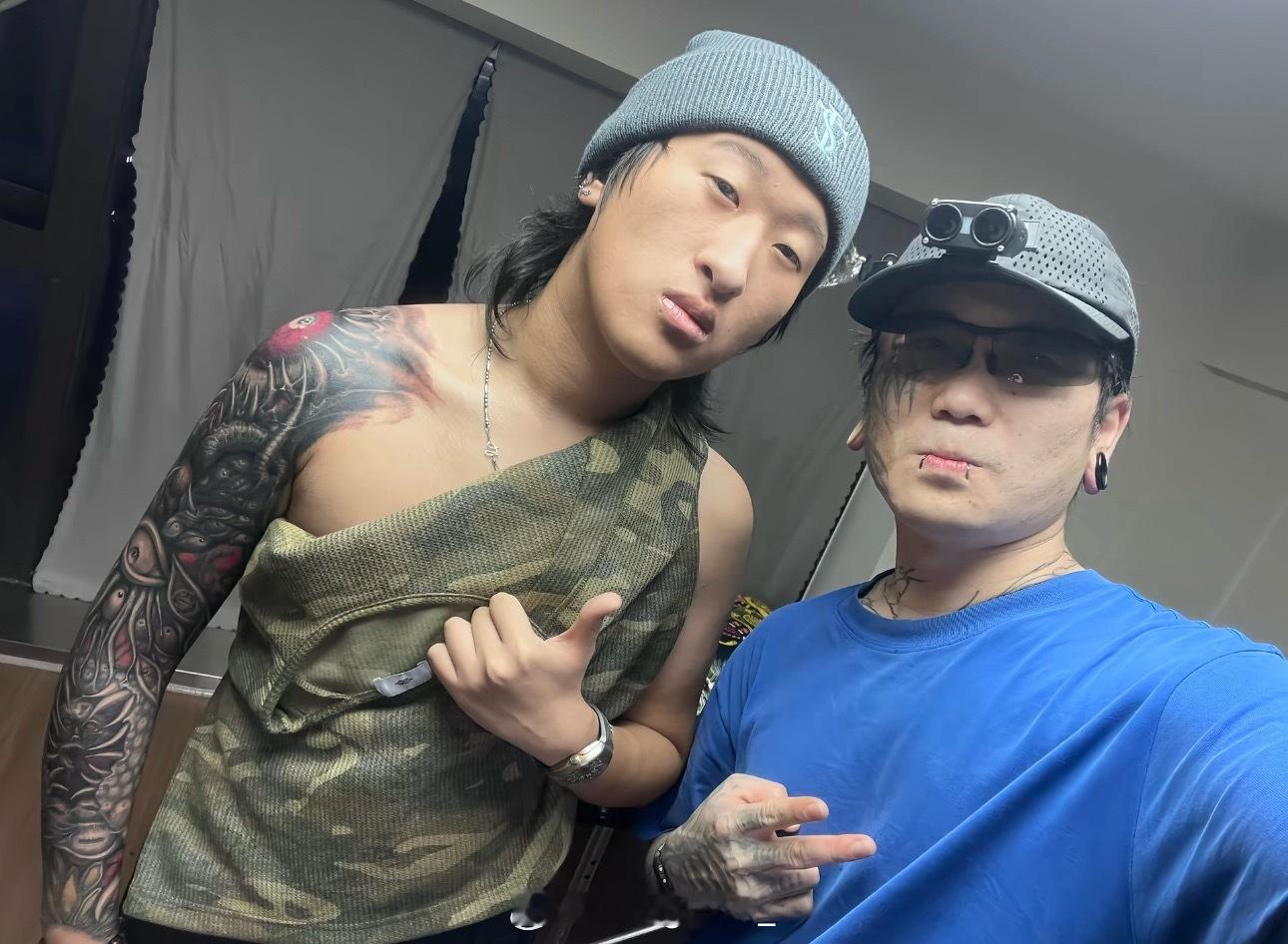 亚细亚旷世奇才最新纹身！！亚细亚旷世奇才