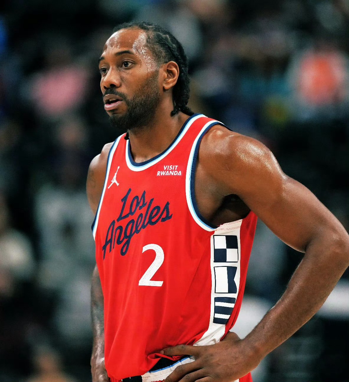 这赛季的小卡，真的好可惜……——赛季一共出战66场——场均登场32.1分钟——轰