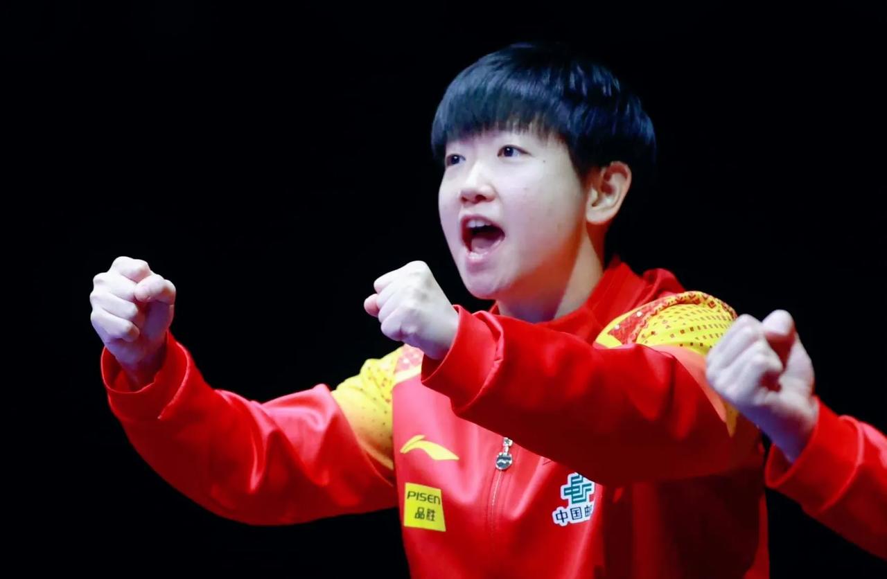 尽管有波折！
尽管有险阻！
但是最终的#釜山世乒赛团体赛# 冠军依然属于中国女团
