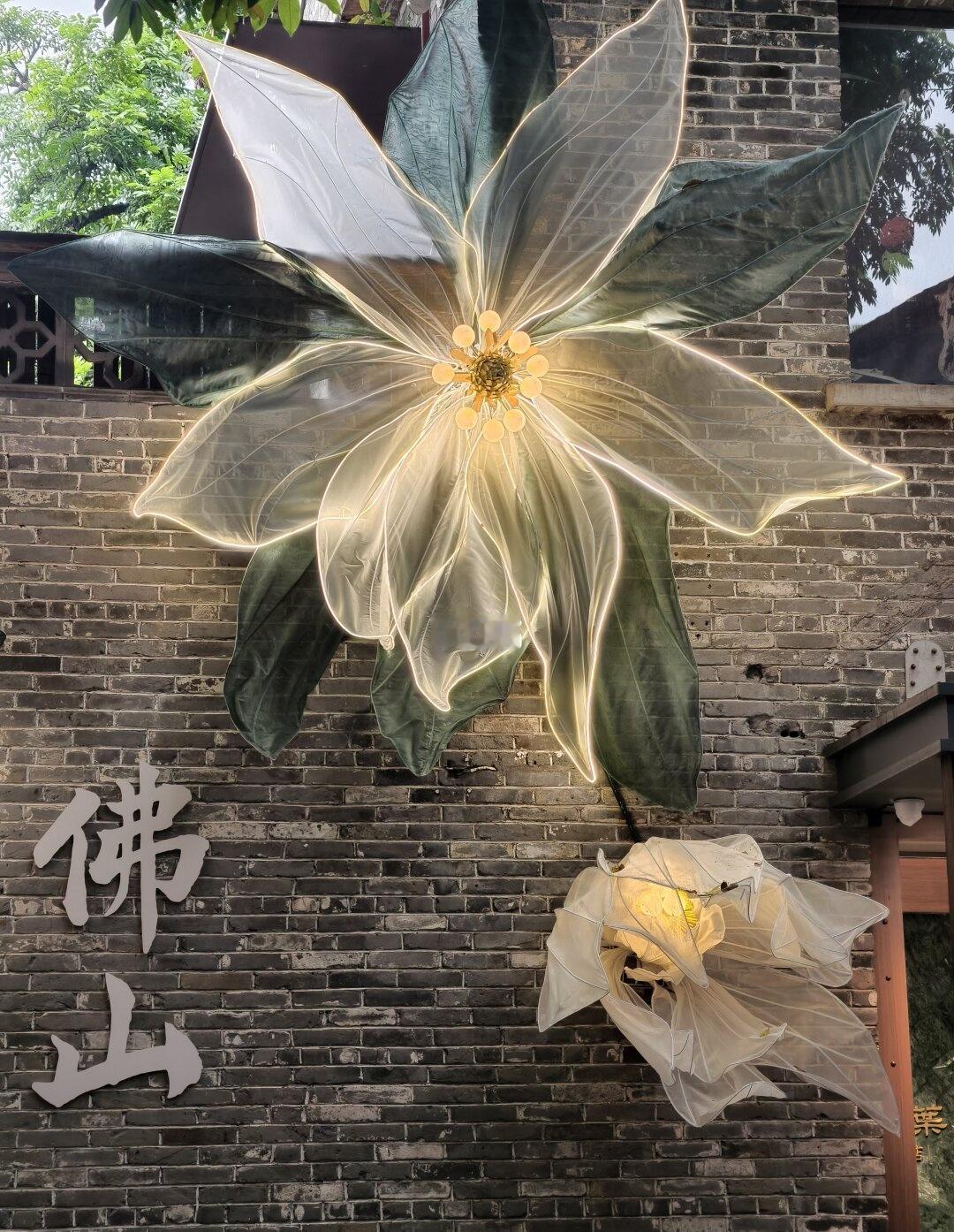 佛山这想表达什么？？？
路过见到又换了新皮肤，
奇怪了，靓是靓，拍照也出片的
为