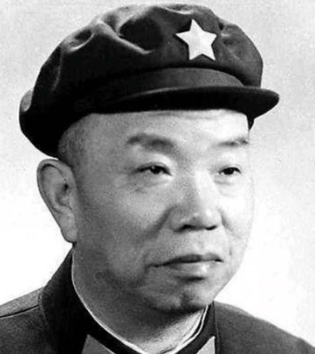 1968年，王树声大将正在机关食堂就餐，见一战士连打五份饭，王树声好奇上前询问，