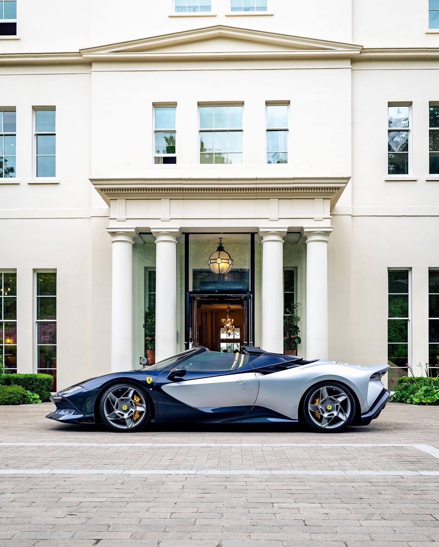 Ferrari SP-8#法拉利##汽车#这台one-off法拉利感觉如何？ ​