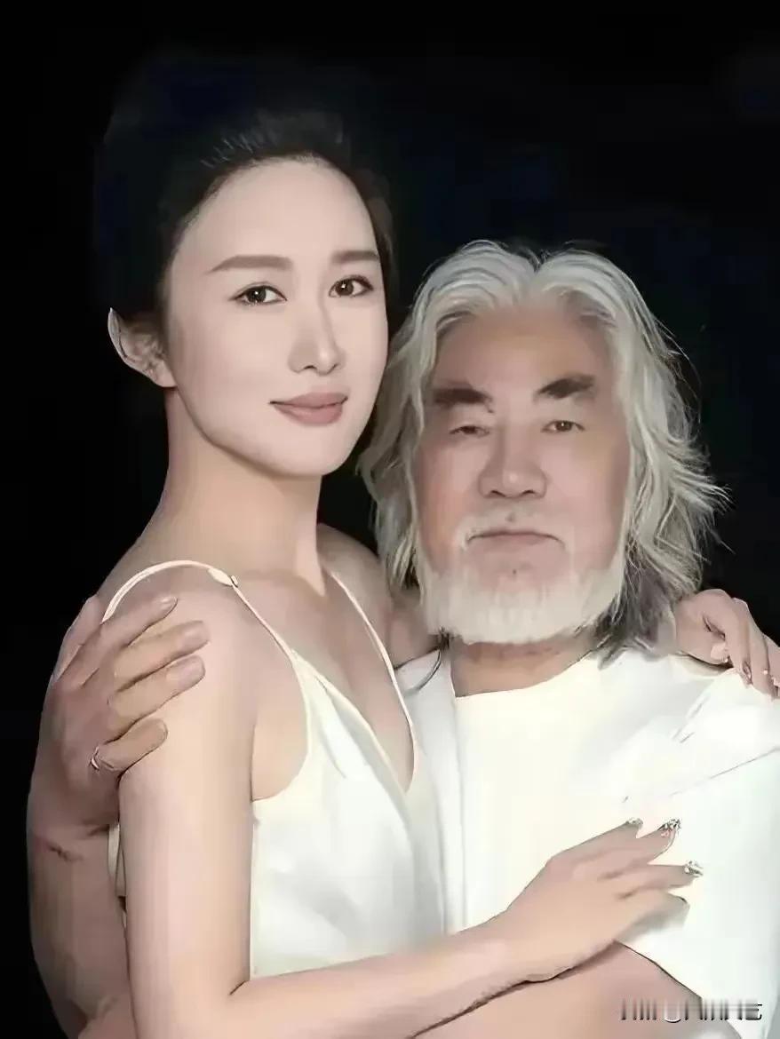 真的佩服快80岁的张纪中，一生拍摄经典影视剧无数，而他的现实生活和电视剧一样精彩