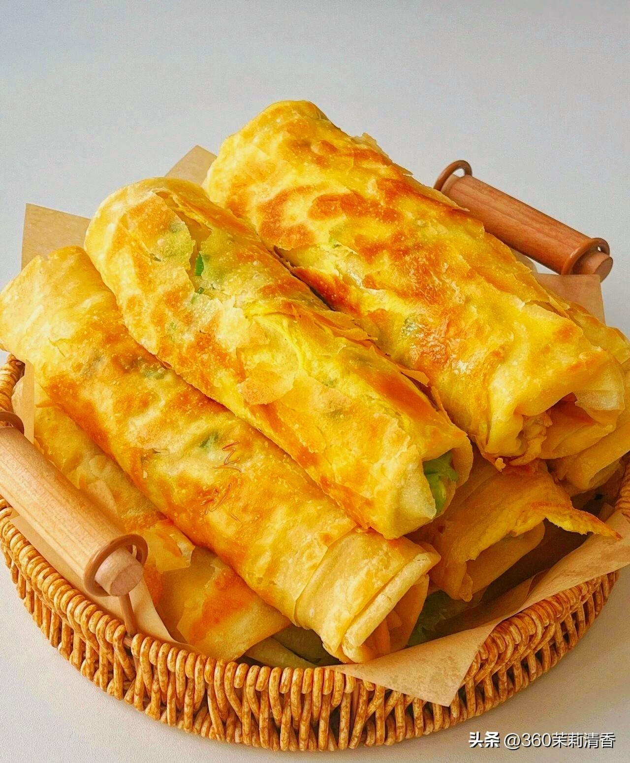 同事的孩子今年14岁，在麻城滨河中学上初二，那孩子成绩非常好，一直都在班级名列前