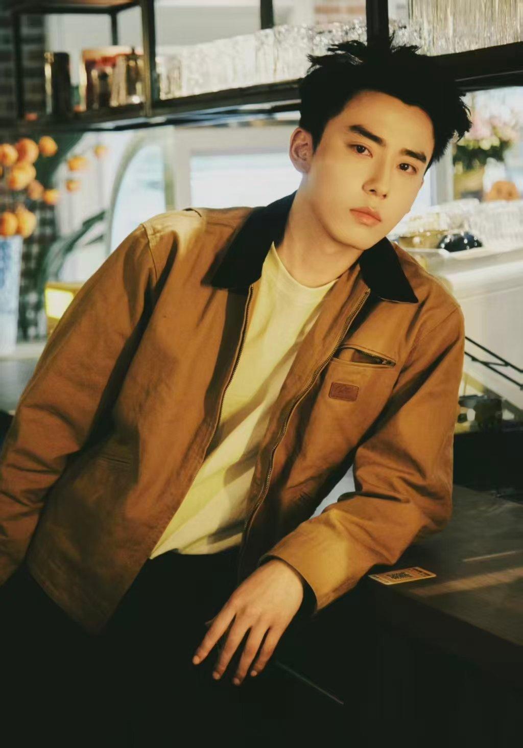 有港回信赵华为战损吻 赵华为老师问一下，接小型商演吗？全程跟着活动走就行，只要最