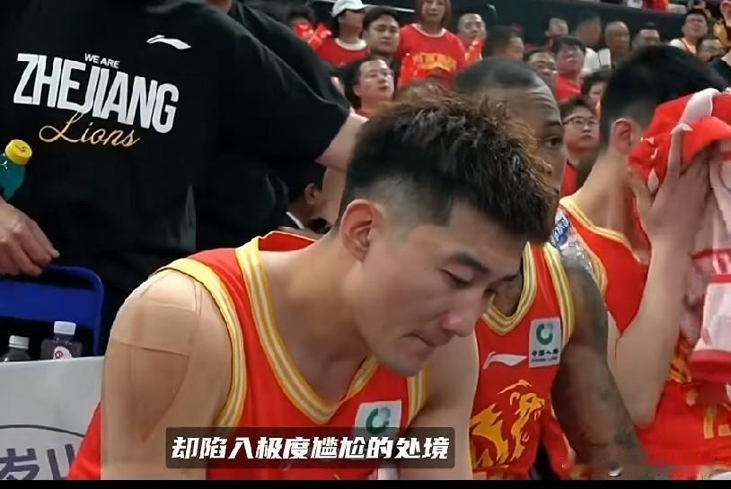 孙铭徽遭自家球迷嫌弃，孙铭徽妈妈含泪在社媒上发出儿子脚部肿起来大包的图片。

从