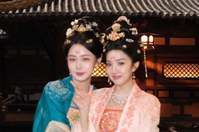 赵尧珂御赐小仵作婚后变萌 谁能抵冷脸美人反差萌！赵尧珂诠释的冷月太绝，软萌神态肉