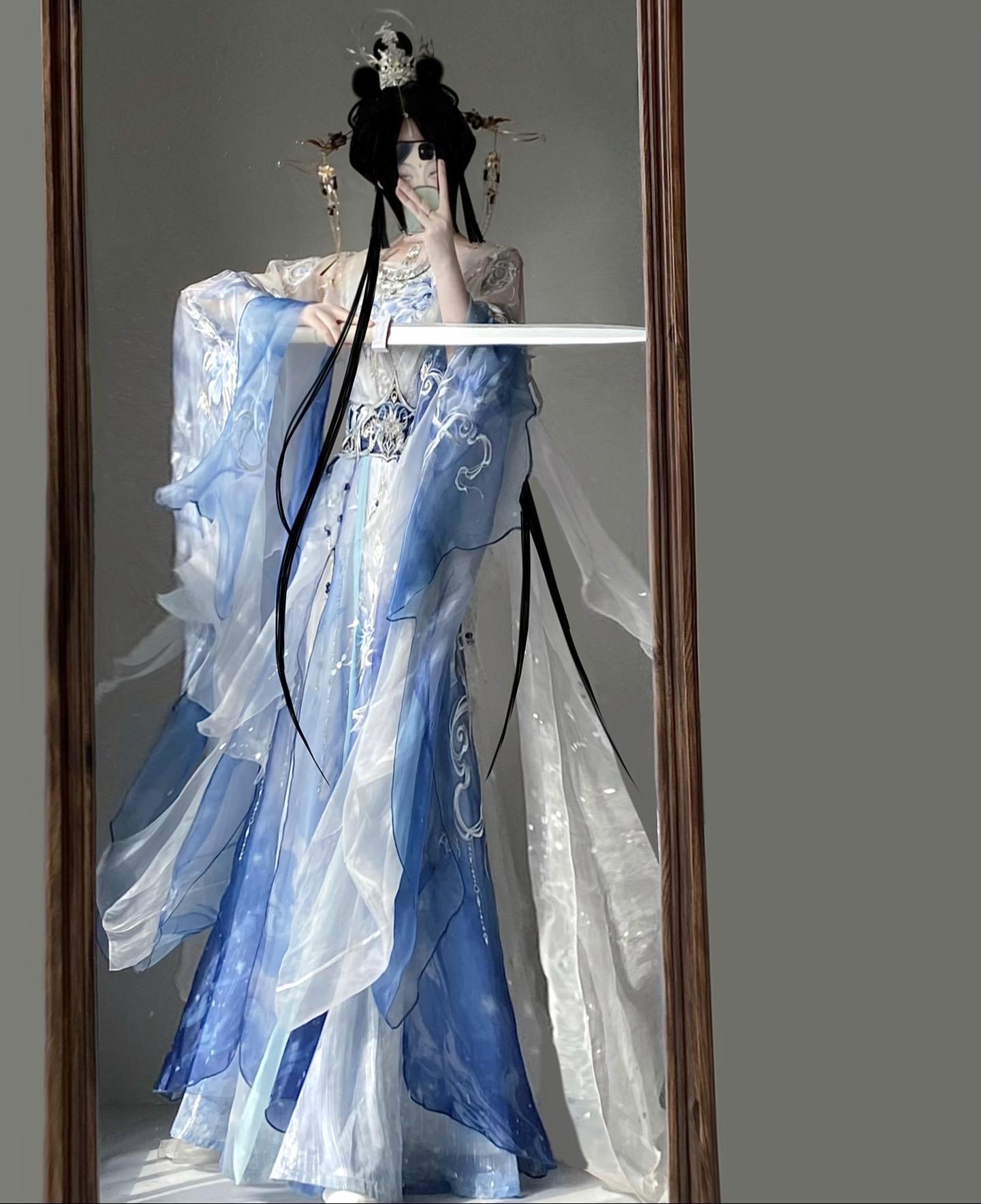 “宗门那位师祖啊可是名副其实的天之骄女”