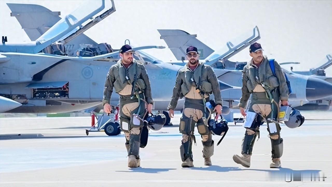 巴基斯坦空军部队进驻沙特。 谁在攻击沙特的能源设施，不是很清楚吗？巴基斯坦的军队