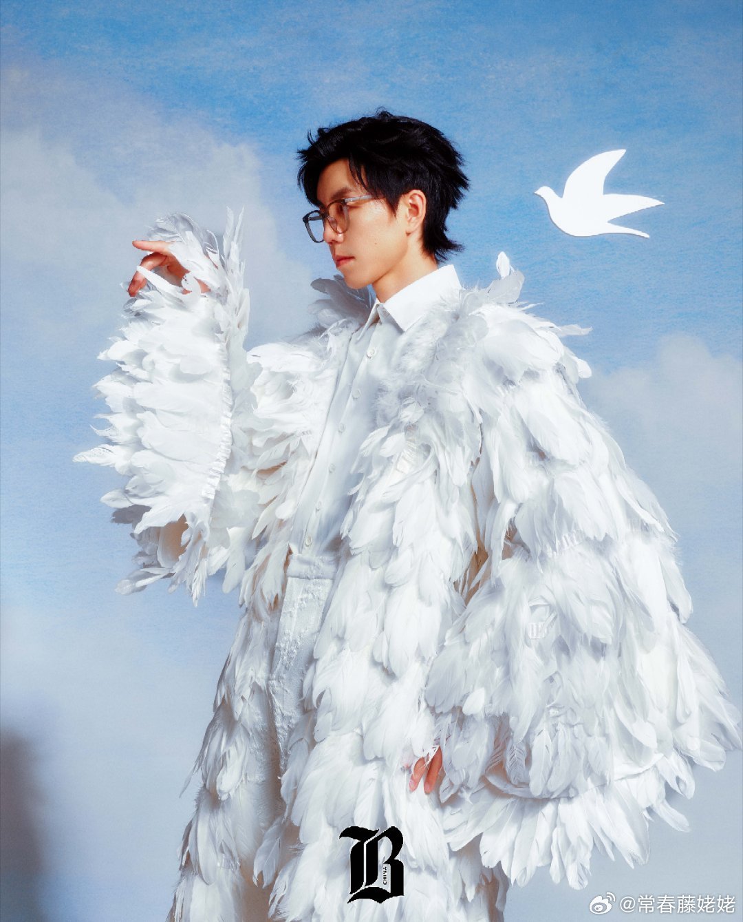 陈鸿宇的十年我的青春陈鸿宇的十年，是慢慢卸下面具的十年！早年被 “民谣音乐人” 