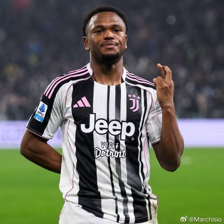 罗马诺： “尤文图斯认为奥蓬达在俱乐部的生涯已经结束。他已被排除在斯帕莱蒂的战术