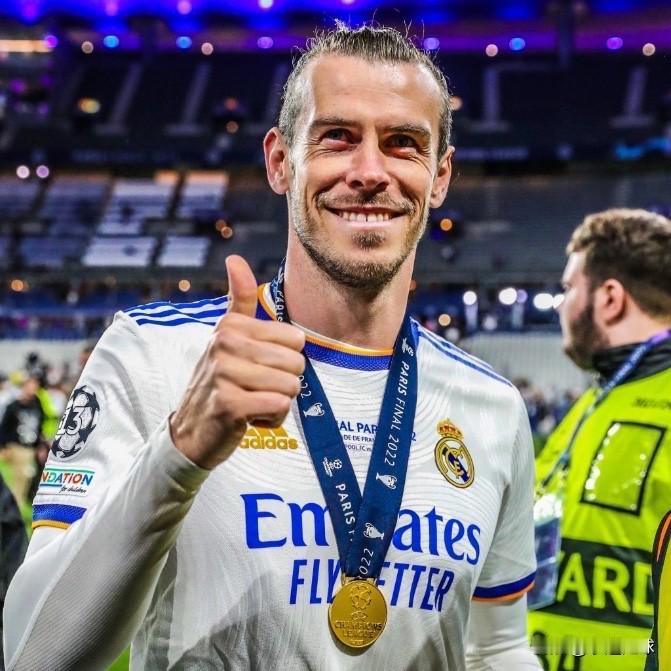 🗣️加雷斯·贝尔：“我曾被西班牙媒体彻底批得体无完肤。现在想起来，我感觉有点委