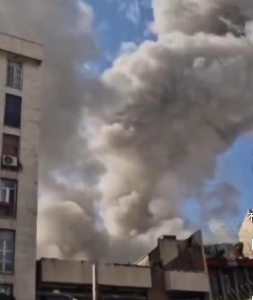 突发消息！以色列已经对伊朗发起军事打击，并且美国正与以色列展开联合行动。
就在外