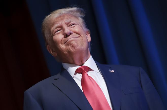谁能想到，堂堂一个世界经济大国的首相，在盟友老大哥眼里，竟然只值在飞机上顺手打发