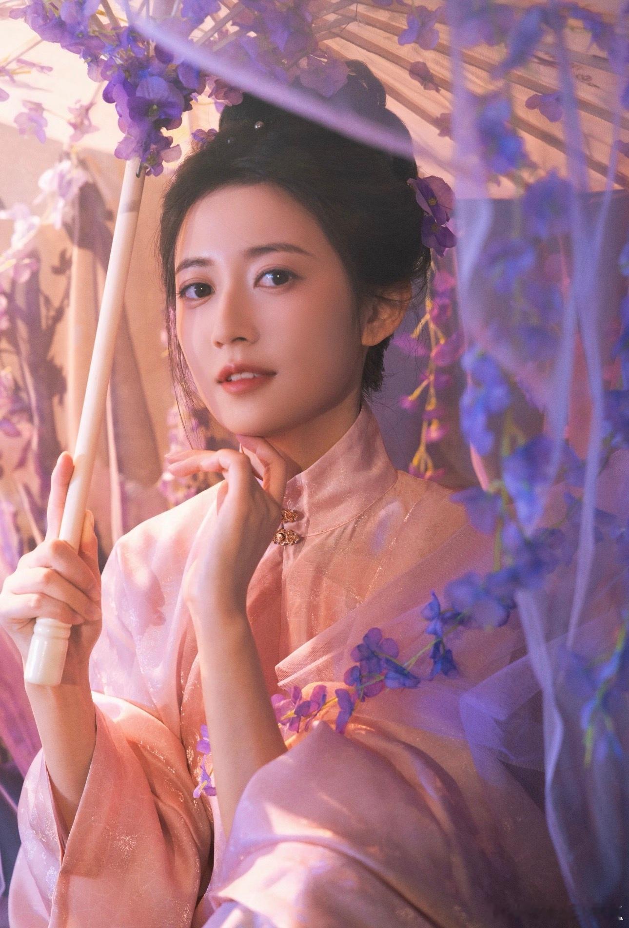 欢娱 陈钰琪全约 