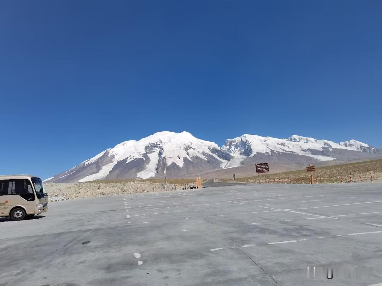 晒图笔记大赛随拍雪山