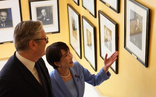 英国不支持，日本失望。当地时间6月14日，高市早苗离开了英国，前往意大利出访。