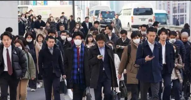 今日的日本，可能就是20年后的中国？日本的现状确实有很多地方值得中国警惕，日本如