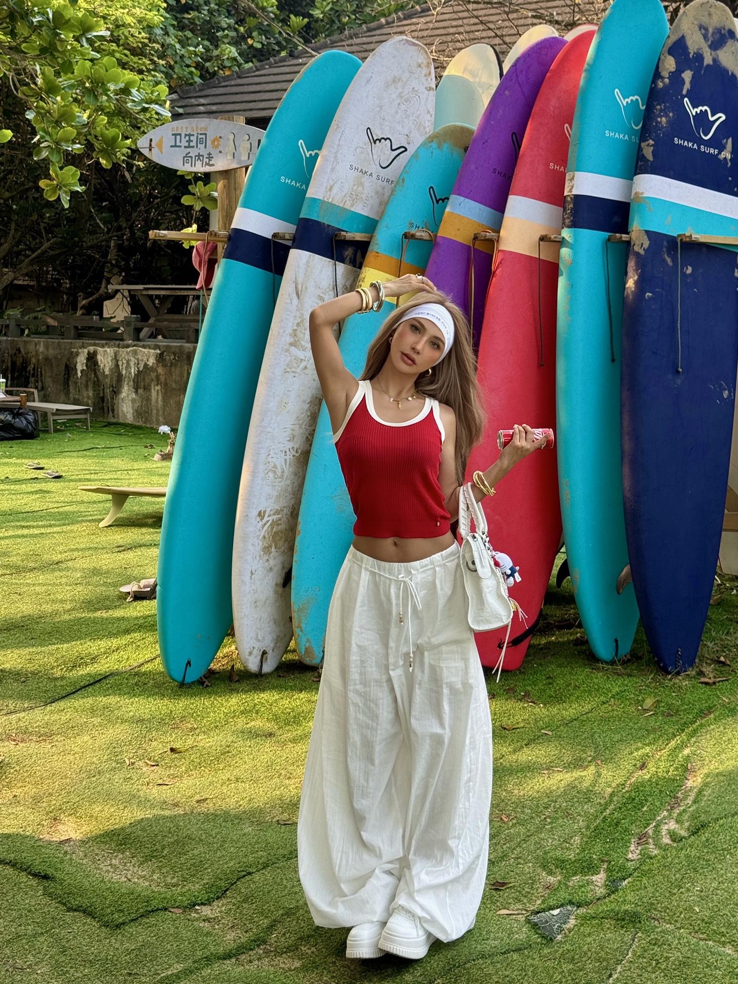 我变美的那个夏天。