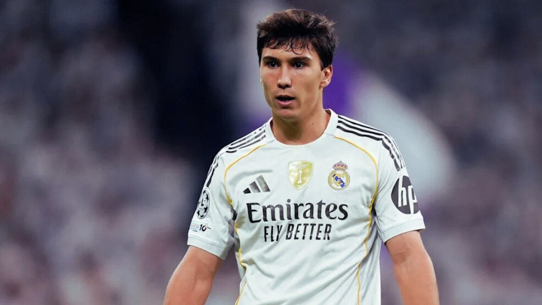 黄黑普鲁士黄黑普鲁士 图片报：据报道，皇家马德里正计划与多特蒙德就尼科·施洛特贝