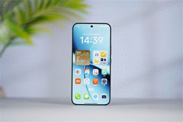 9000mAh小米史上最大電池！REDMI Turbo 5 Max圖賞