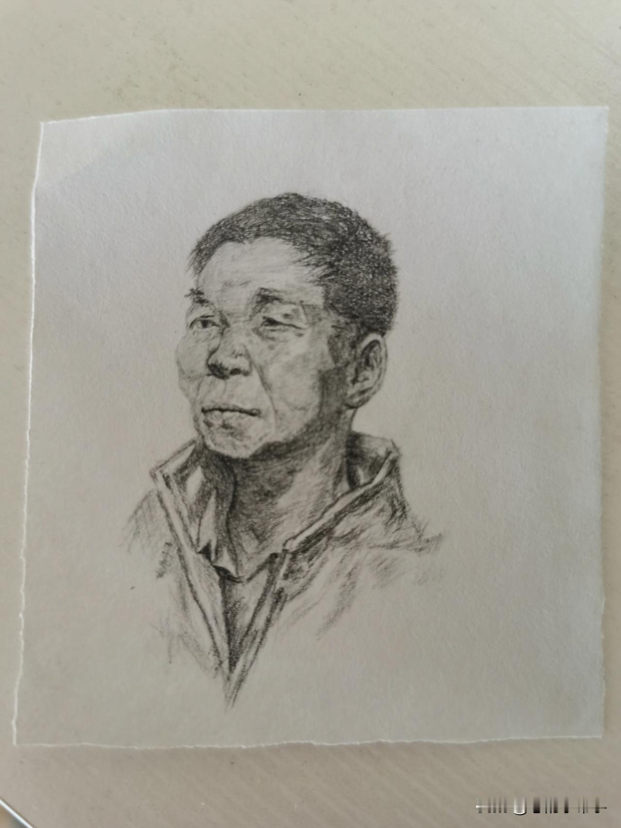 第一次画素描头像，有学习画画的给指点一下吗？