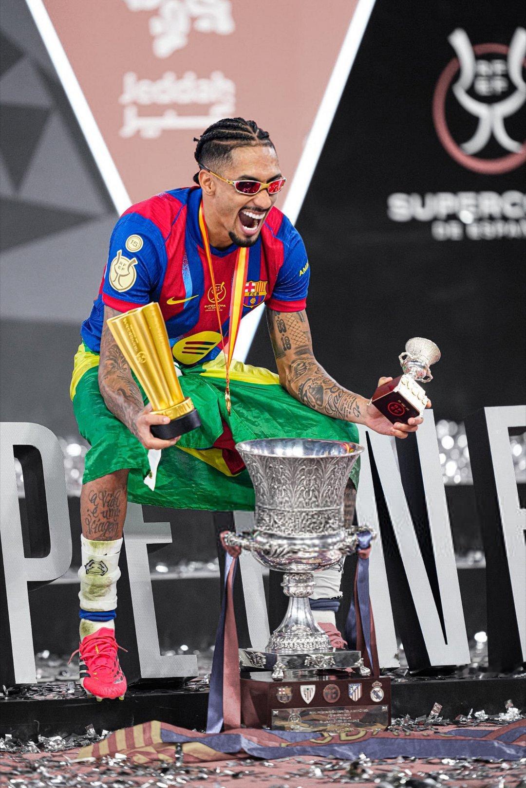 拉菲尼亚因右大腿挫伤，将出于谨慎考虑缺席今天的比赛。❌❌❌❌❌❌❌皇家社会vs巴