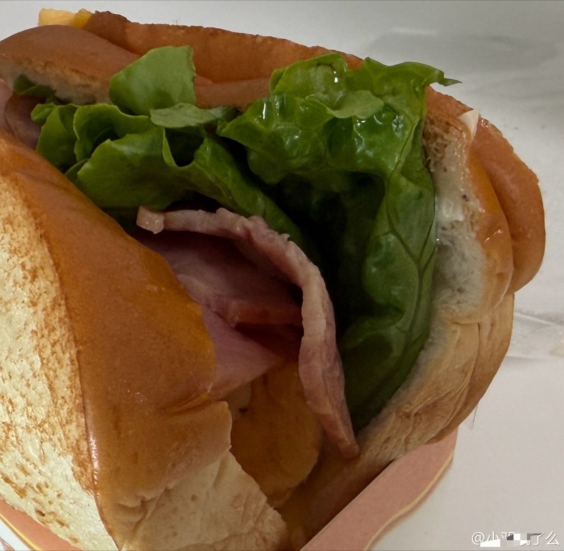 泡泡更新邓佳鑫问。这样看着是不是很有食欲邓佳鑫