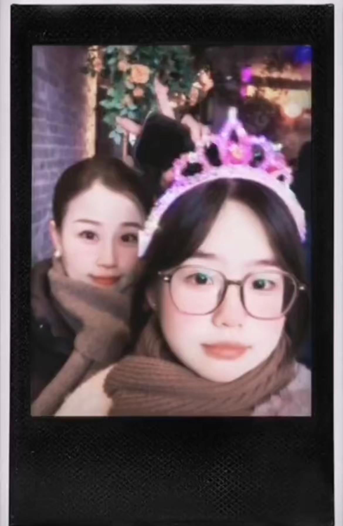 “人不需要每天都幸福，只要不痛苦，不恐惧，过得平静、舒服、怡然自得，就已经很好了