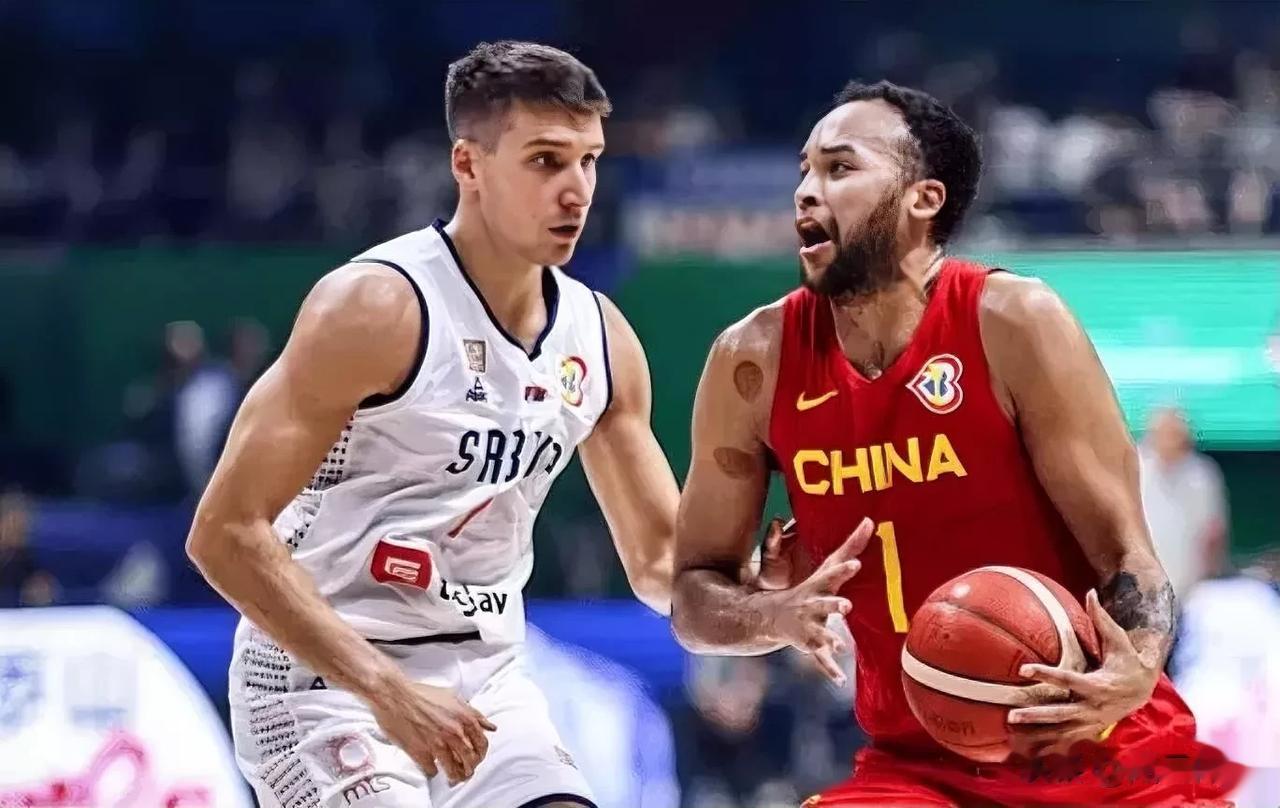中国队首战世界杯42分惨败，赛后观感总结：

⒈我们心念念的归化球员李凯尔的表现