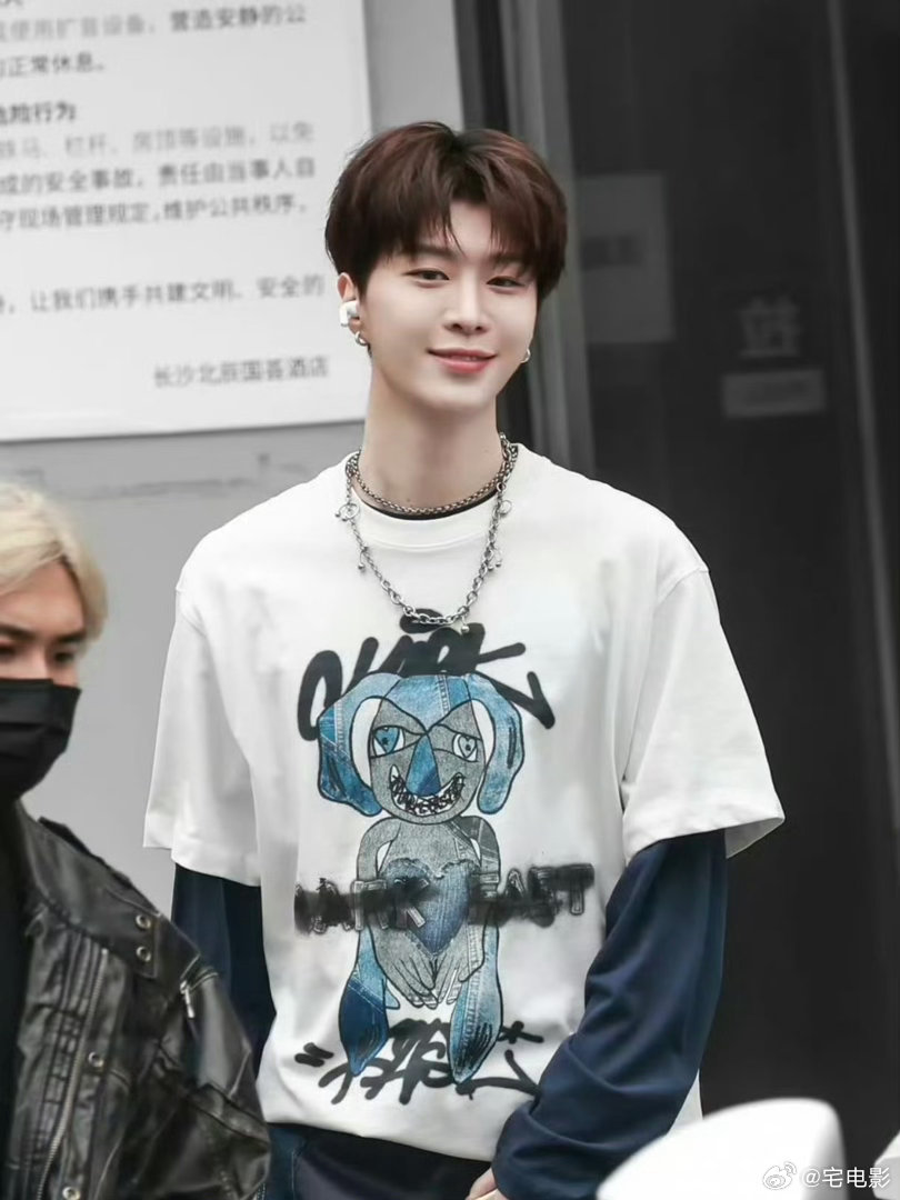 马丽范丞丞做客好六街你好星期六马丽与范丞丞一同做客好六街，喜剧气场撞上少年活力，