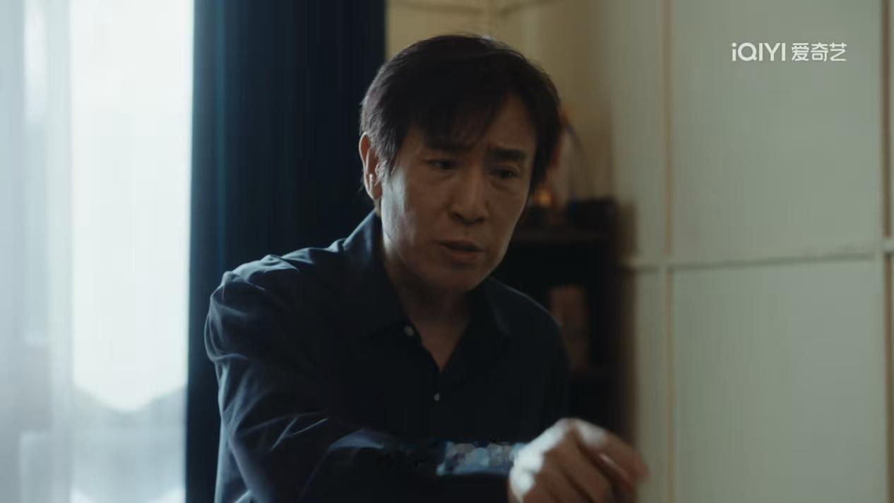 《重器》里面闫佩伦确实是找到袁律师的正确打开方式了！

袁律师是出了名的打官司赔