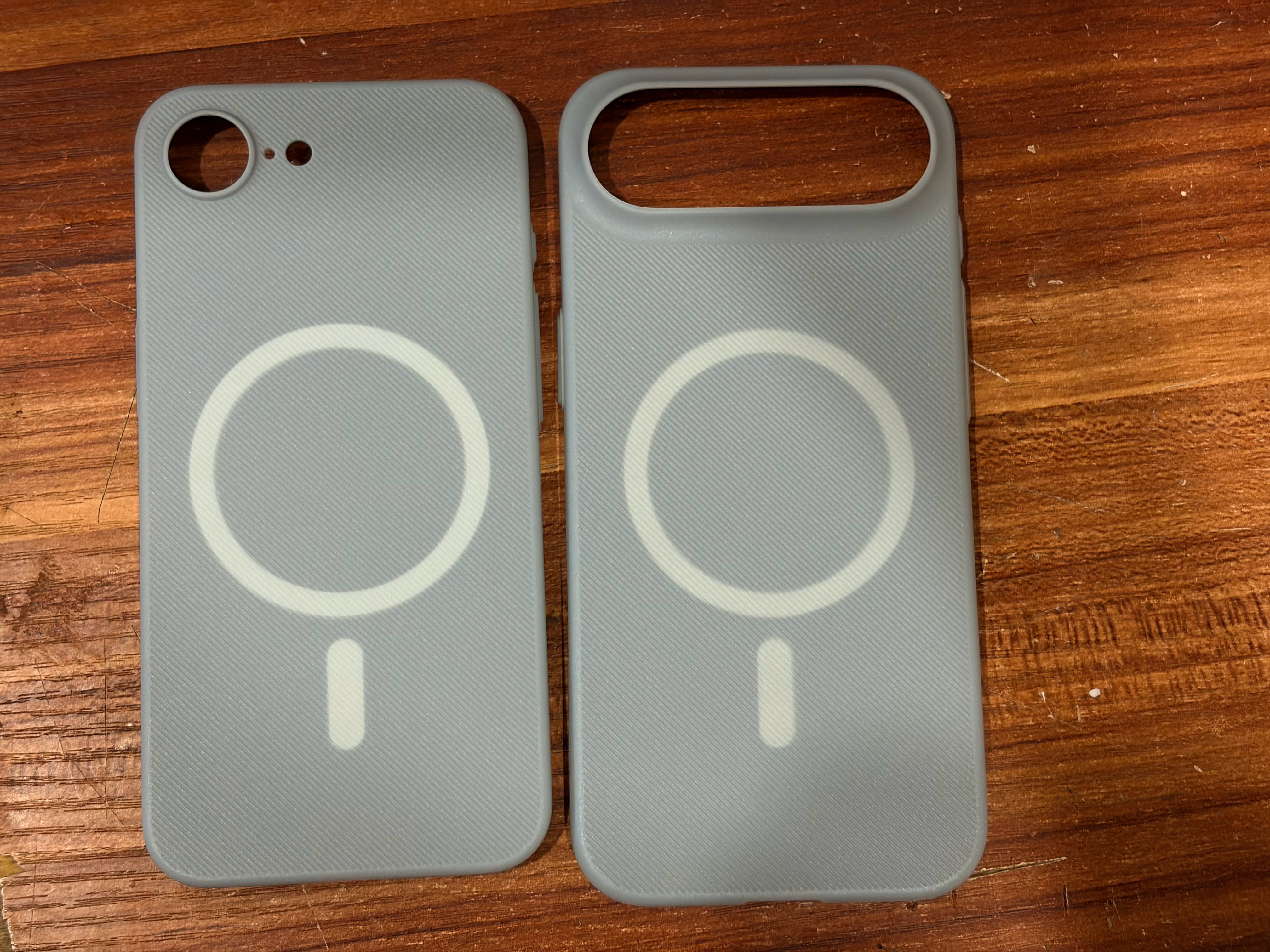 我这个老客户对单摄的手机情有独钟[允悲]问题明年 iPhoneAir 就是双摄了